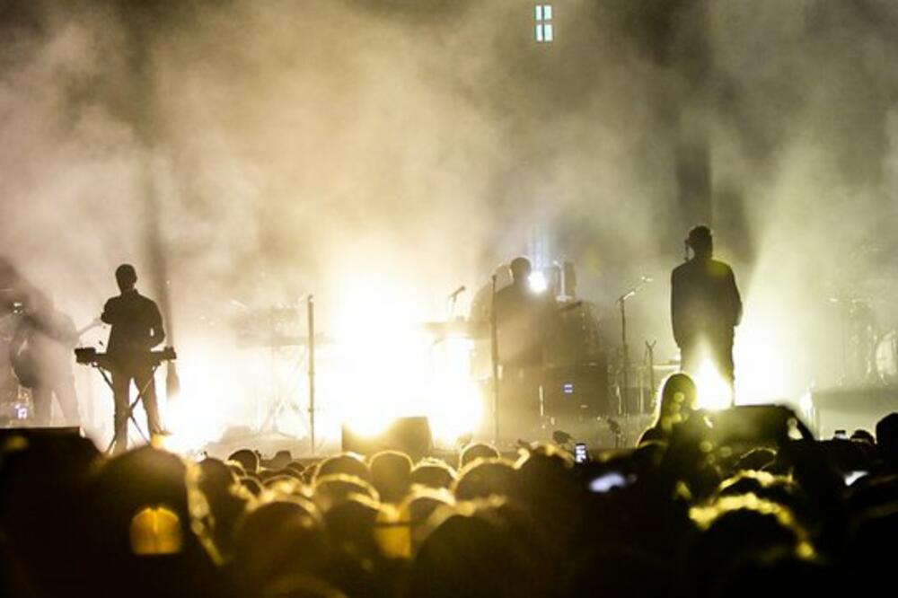Sa nastupa Massiv Attack, Foto: BBC