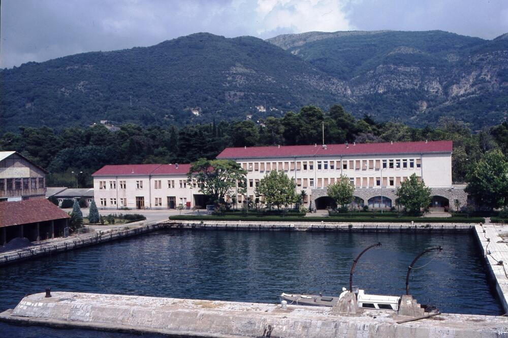 Arsenal pred zatvaranje 2005., Foto: Privatna arhiva