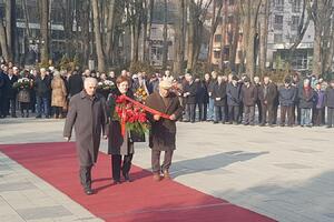 Bijelo Polje: Flowers laid on the Monument to fallen soldiers