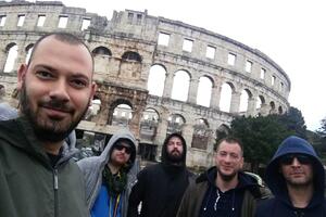 „Za vas” već postaje svojevrsna himna odgovora na nepravdu