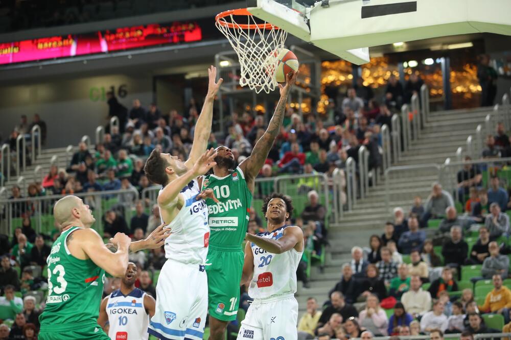Sa meča Cedevita Olimpija - Igokea, Foto: Cedevita Olimpija/Ales Fevzer