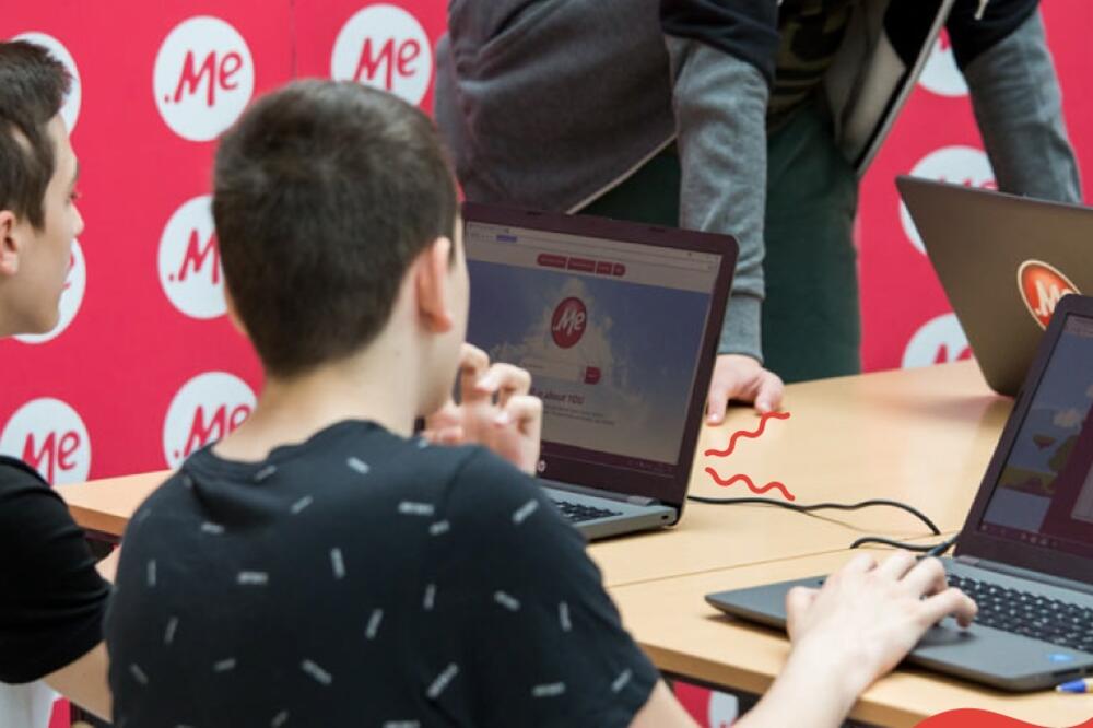 Domen, Foto: Domain.me