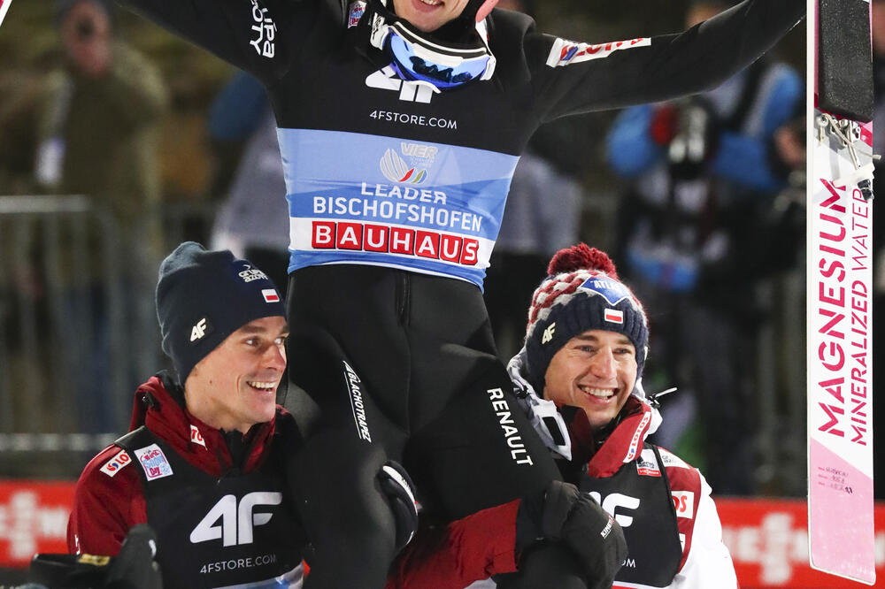 David Kubacki slavi pobjedu na turneji, Foto: AP