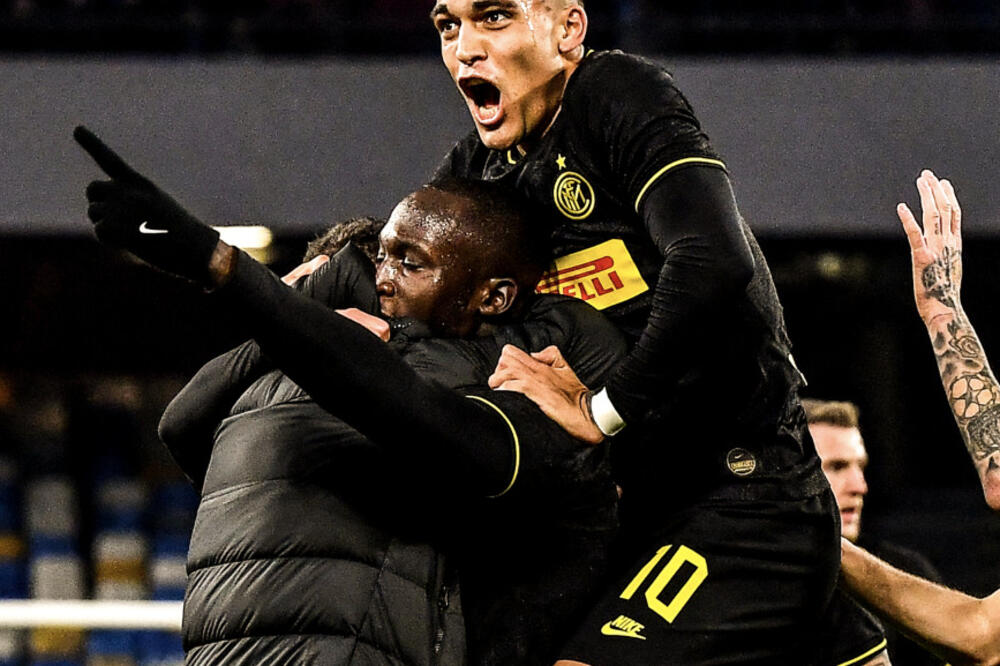 Slavlje nakon gola Lukakua