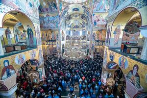 Amfilohije služio Božićnu liturgiju u Hramu u Podgorici