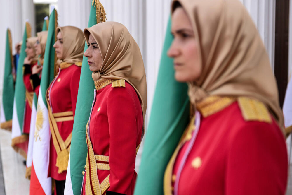 Ženski stražari u sedištu MEK-a u Albaniji, Foto: Getty Images