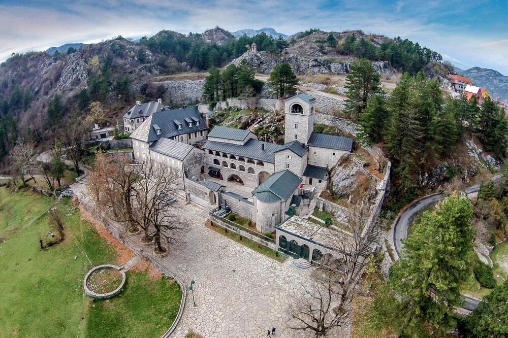 Cetinjski manastir, Foto: Shutterstock, Shutterstock, Shutterstock