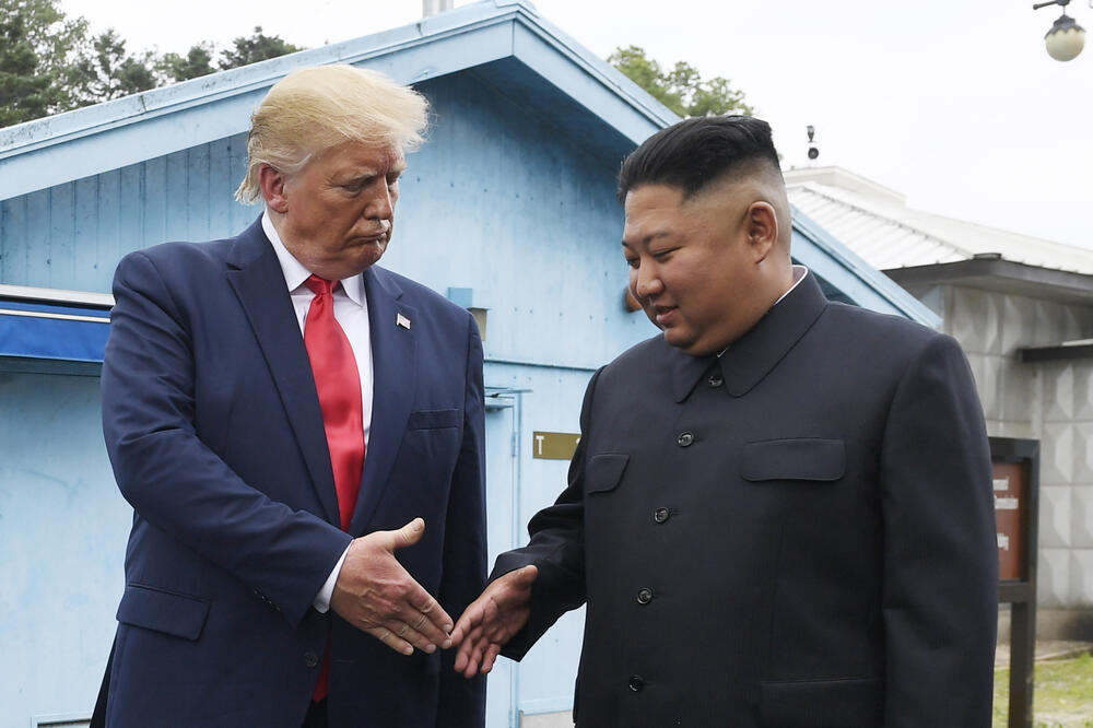 Tramp i Kim, Foto: AP