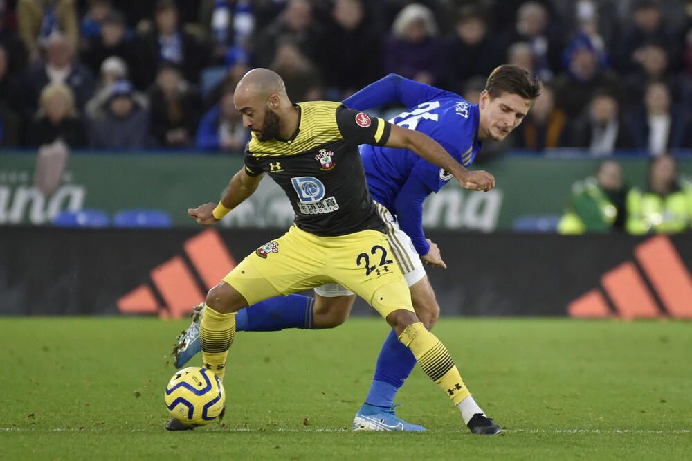 Redmond iz Sautemptona u duelu sa Pratom iz Lestera, Foto: AP