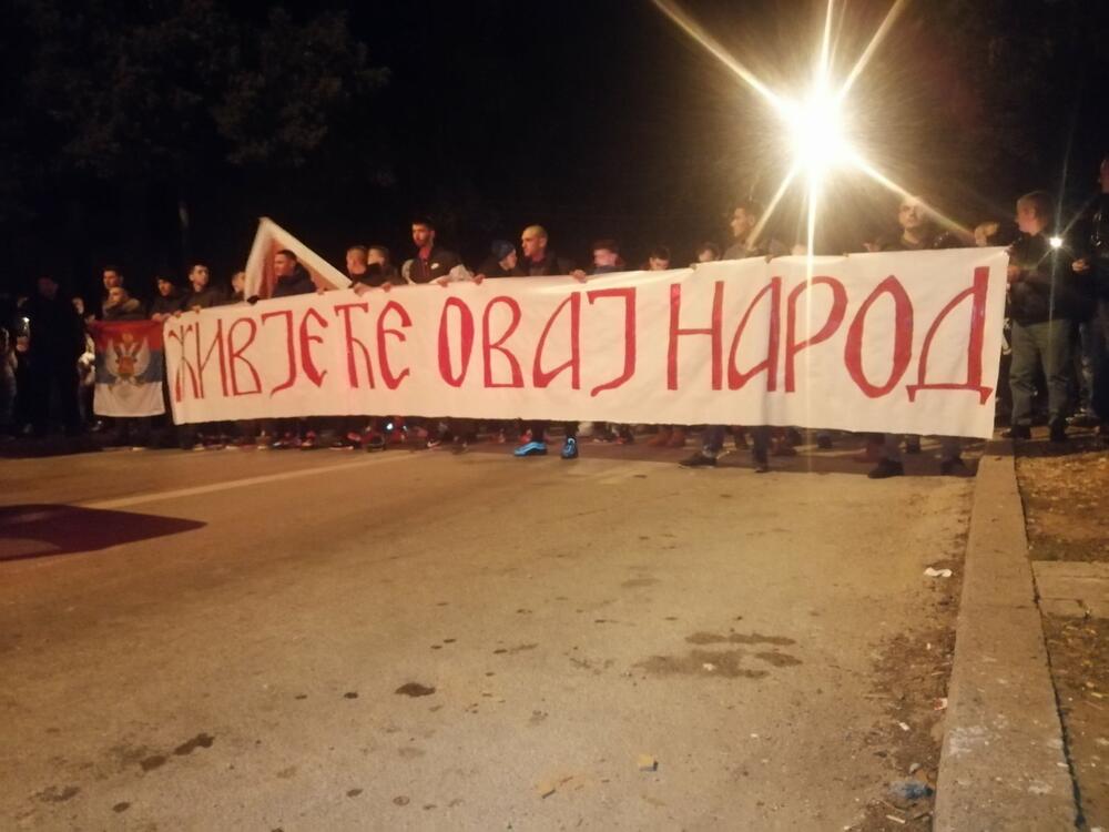 Sa večerašnjih litija