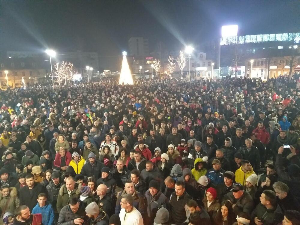 Sa litije u Nikšiću