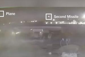 Novi snimak pokazuje kako dvije rakete pogađaju ukrajinski avion