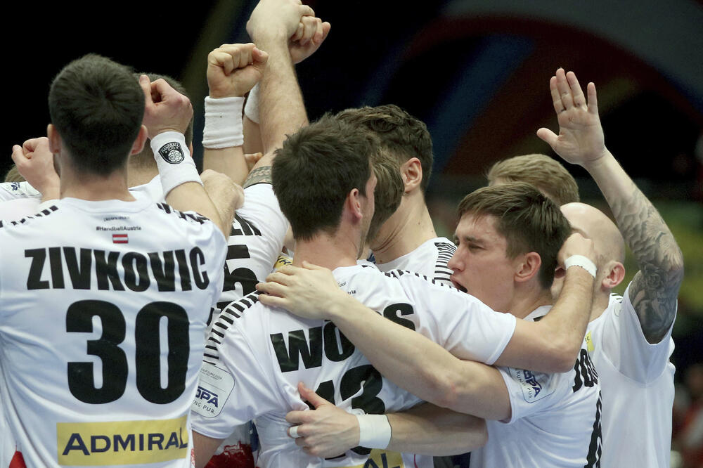 Rukometaši Austrije, Foto: AP Photo/Ronald Zak