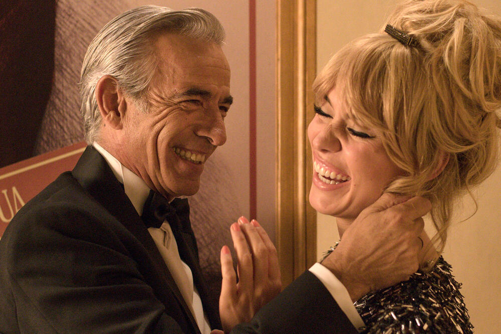 Serija "Velvet kolekcija"