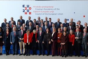 EU da podrži političku transformaciju Crne Gore i zemalja regiona
