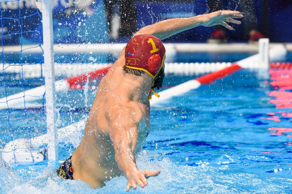 Dejan Lazović je odbranio peterac na startu meča, Foto: Aleksandra Krupanič