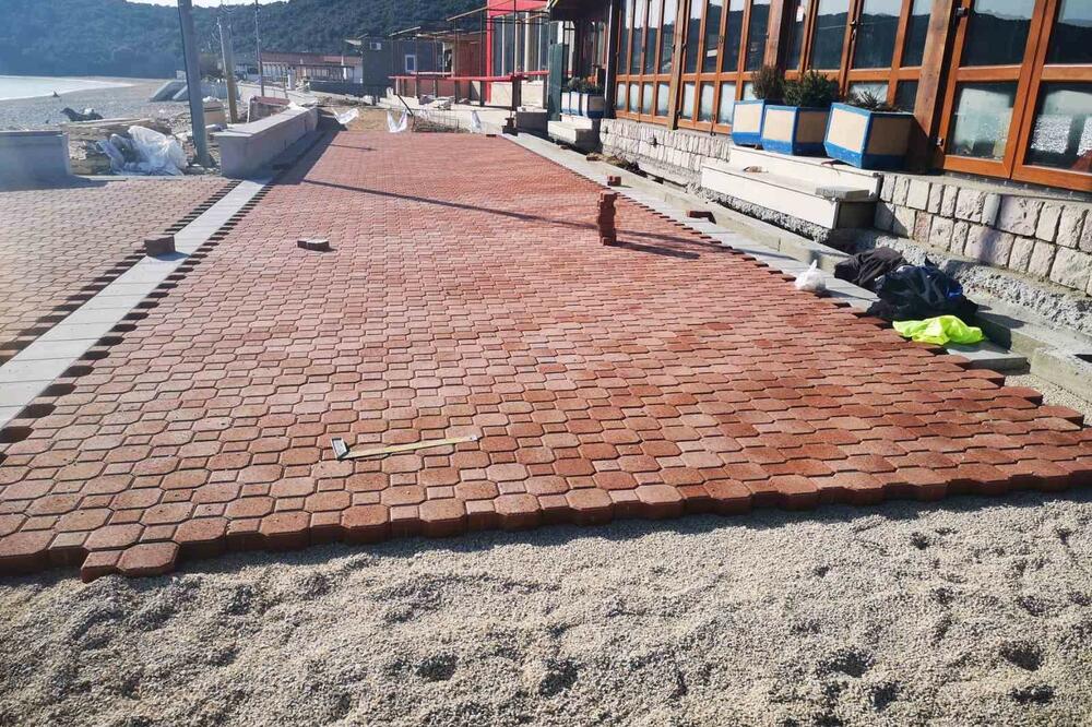 Popločavanje staze, Foto: Morsko dobro