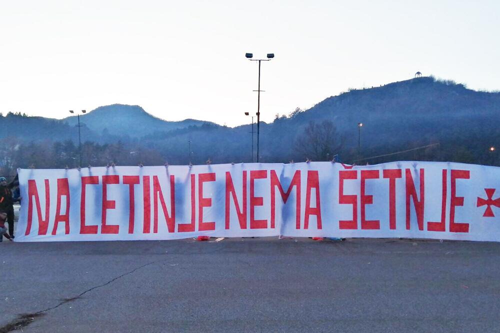 Transparent na Cetinju, Foto: Facebook