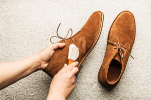 Trik za čišćenje obuće od prevrnute kože
