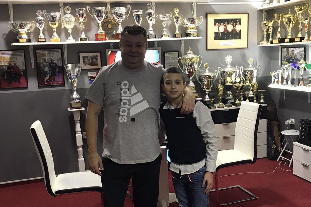 Edin Avdić sa trenerom u Novom Sadu, Foto: Privatna arhiva