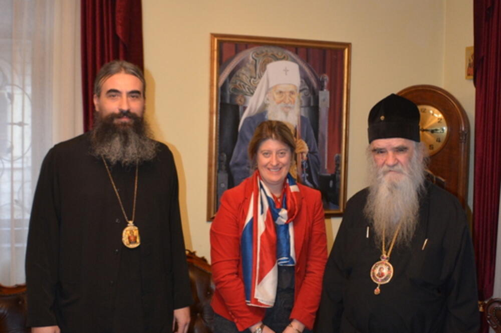 Vladika Metodije, Alison Kemp i mitropolit Amfilohije, Foto: Mitropolija crnogorsko-primorska