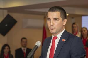 Bečić: Građanska CG pobijedila DPS, posebno mudro ponašanje...