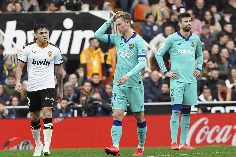 Maksi Gomes nakon drugog gola, nevjerica Pikea i De Jonga, Foto: AP