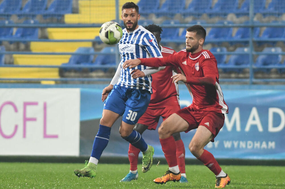 Detalj sa ranijeg meča Budućnosti i OFK Titograda, Foto: Savo Prelević