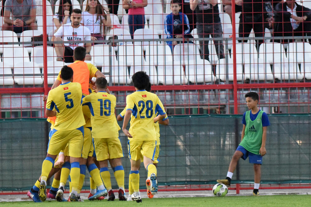 Fudbaleri Podgorice, Foto: Savo Prelević