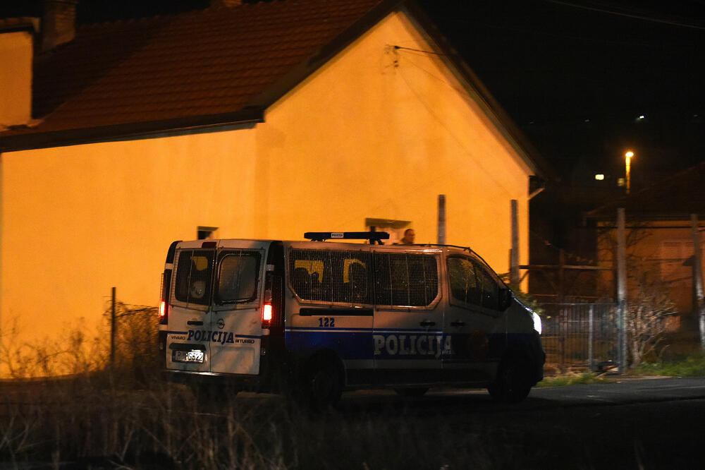Policija nakon intervencije, Foto: Boris Pejović