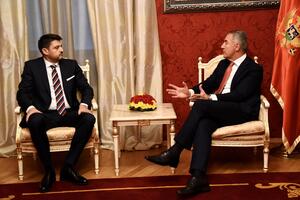 Đukanović sa ambasadorom Srbije: Razlike ne koristiti za...