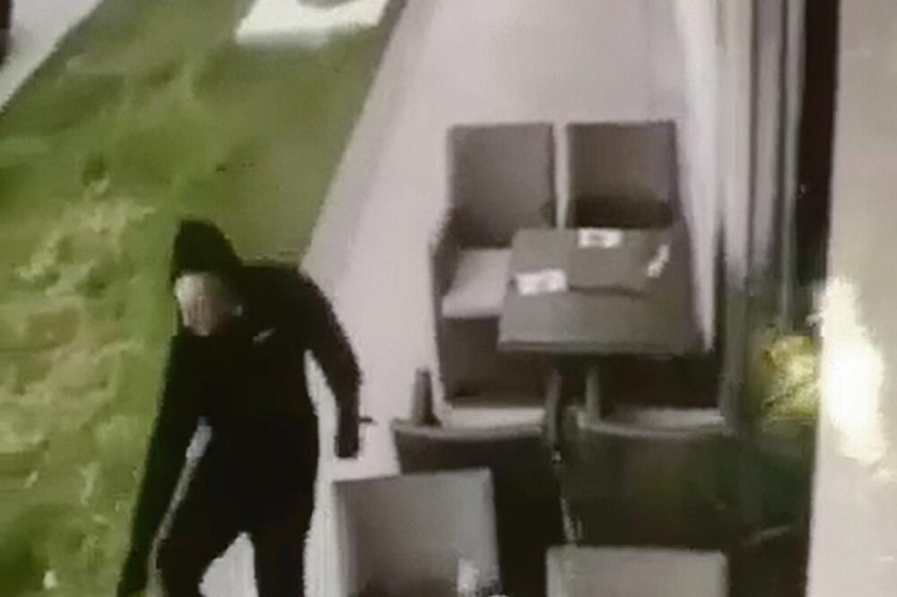 Detalj sa snimka ubistva Kruščića, Foto: Printscreen