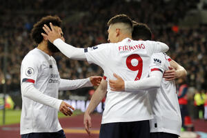 Liverpul na plus 19, Vest Hem još jedna stanica ka tituli