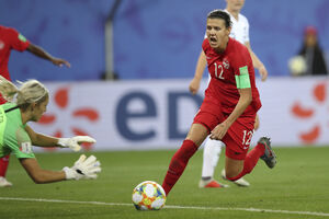 Ovu damu u kopačkama nikada neće stići ni Ronaldo ni Mesi