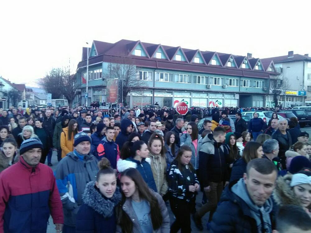 Sa litije u Beranama