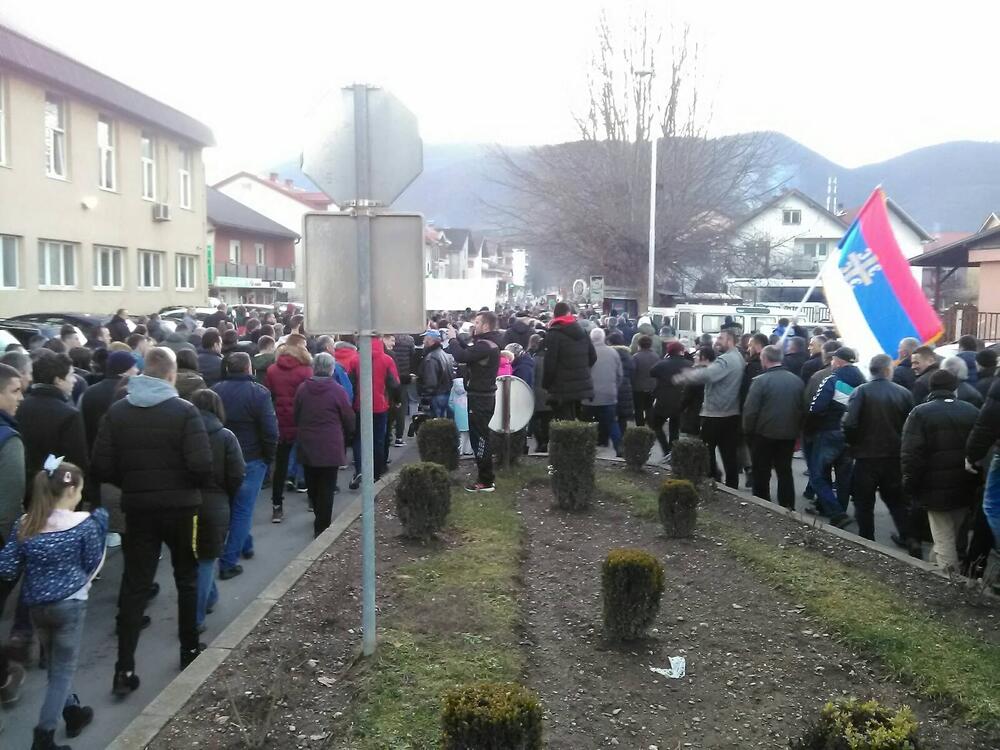 Sa litije u Beranama