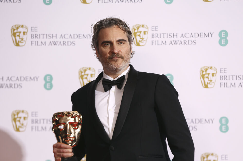 Hoakin Finiks na svečanosti u Londonu, Foto: AP