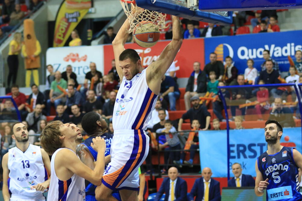 Vukota Pavić, Foto: Cibona
