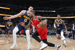 Jokić nadvisio Lilarda, blistali Lebron, Harden i Janis