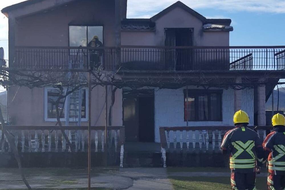 Požar na kući u Mojanovićima, Foto: SZS Glavnog grada