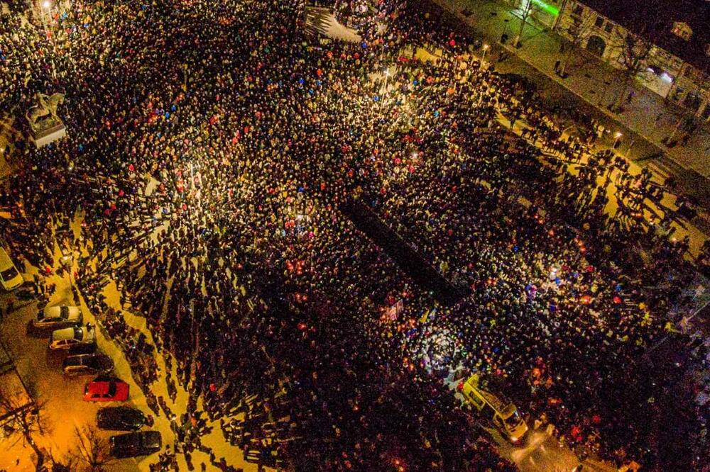 Sa litije u Nikšiću, Foto: Mitropolija crnogorsko-primorska