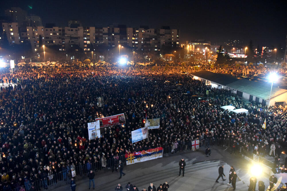 Sa litije u Podgorici, Foto: Luka Zeković, Luka Zeković
