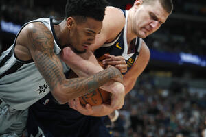 Jokić i Denver preokrenuli minus 23, Toronto upisao i 15. pobjedu...