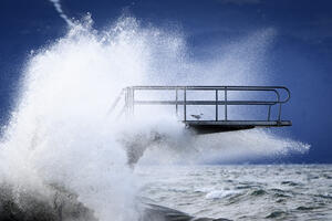 Oluja "Kjara" se kreće ka jugu: Vjetar na Korzici dostigao brzinu...