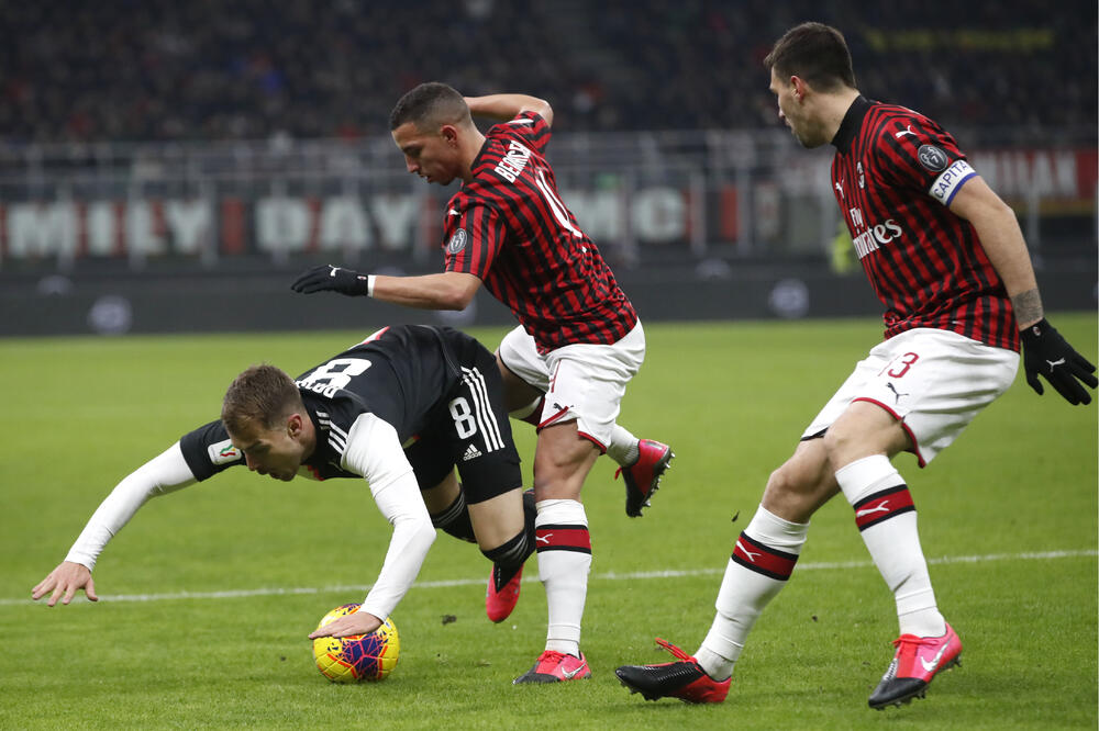 Sa meča Milan - Juventus, Foto: AP