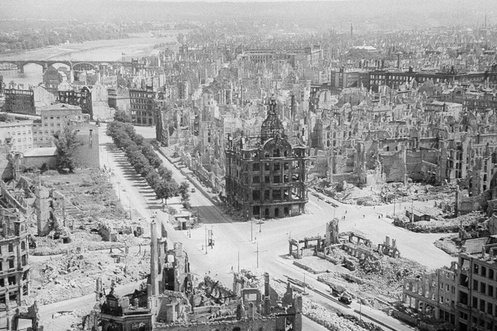 Bombardovanje Drezdena izazvalo je velike požare koji su potpuno razorili centar grada., Foto: Getty Images