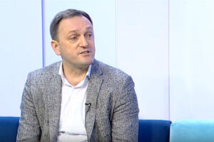 Damjanović: „Dosta autobusa bi trebalo povući sa ulica“