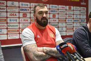 Peković: Nema više „petica” kao u moje vrijeme, sada se igra brže