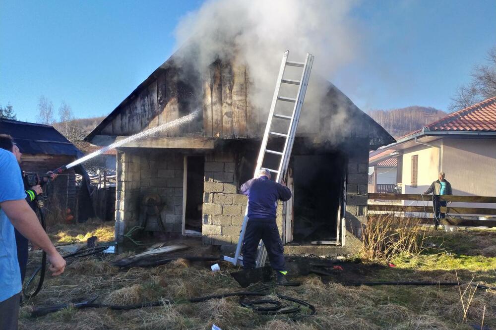 Sa mjesta na kome je došlo do požara, Foto: Služba zaštite Kolašin