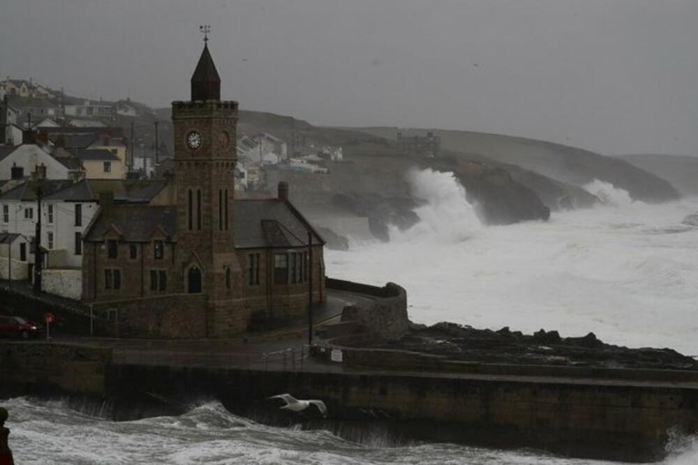 Oluja "Denis", Velika Britanija, Foto: BETA/AP